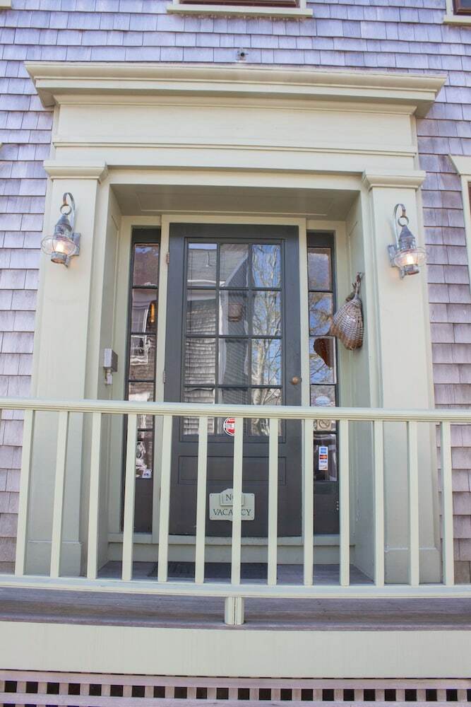 Hotel Hawthorn House