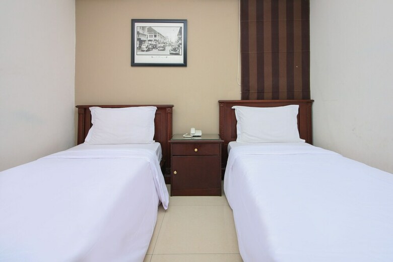 Sky Hotel Buah Batu 1 Bandung