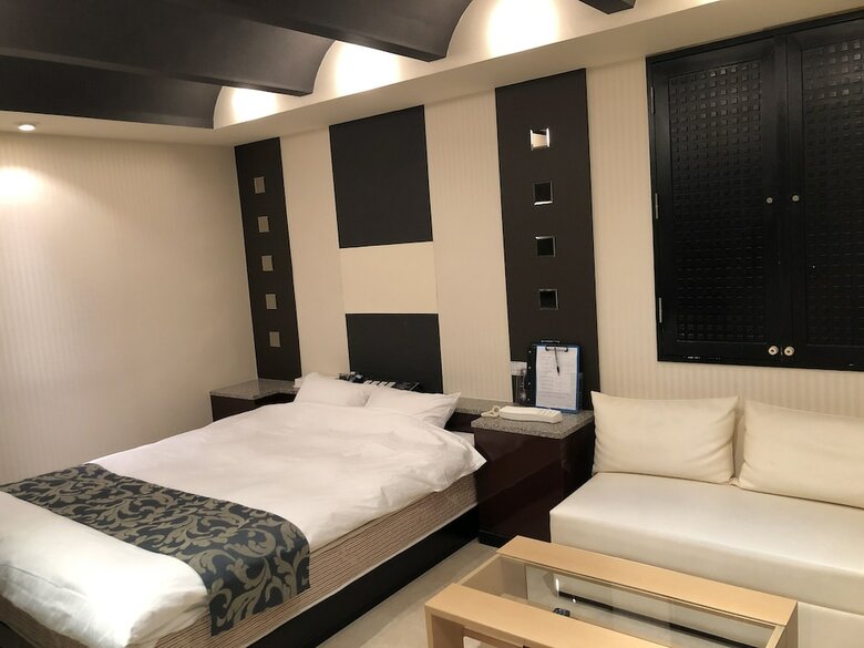 Hotel All-inn G ? Adults Only
