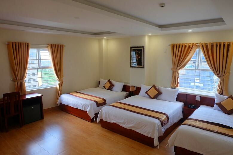 Hostal Green Hotel - Hostel