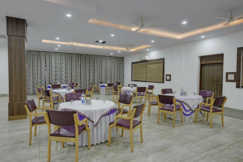 Hotel Highway King Behror Neemrana
