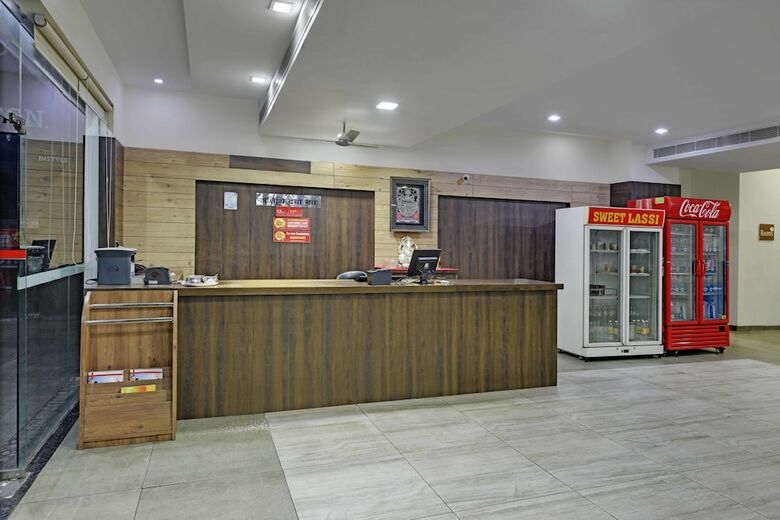Hotel Highway King Behror Neemrana