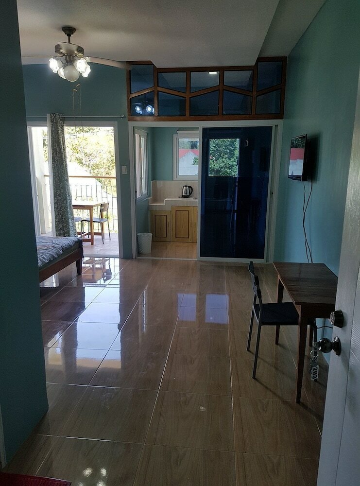 Hotel Bohol Son's Guest House