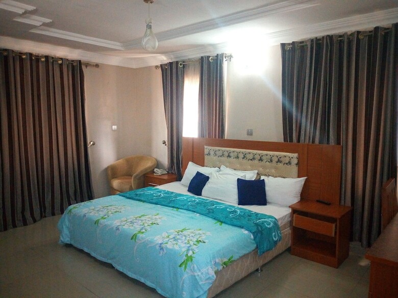 Hotel Bayse One Place Jericho