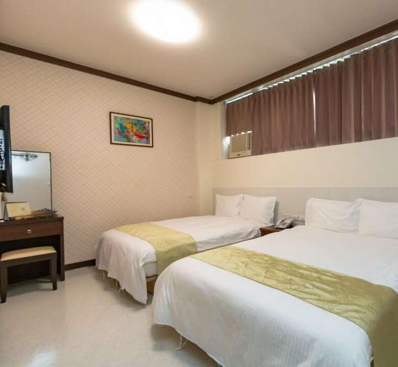 Hotel Home Inn Loudong