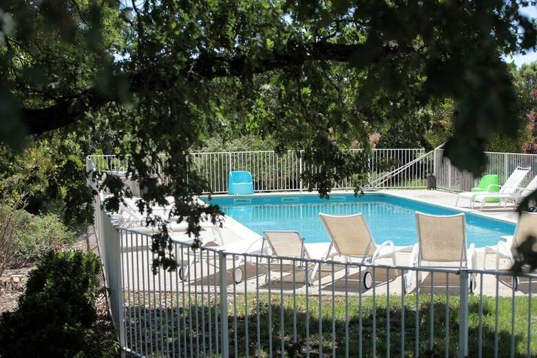Hotel H�tel Mas de Baumes