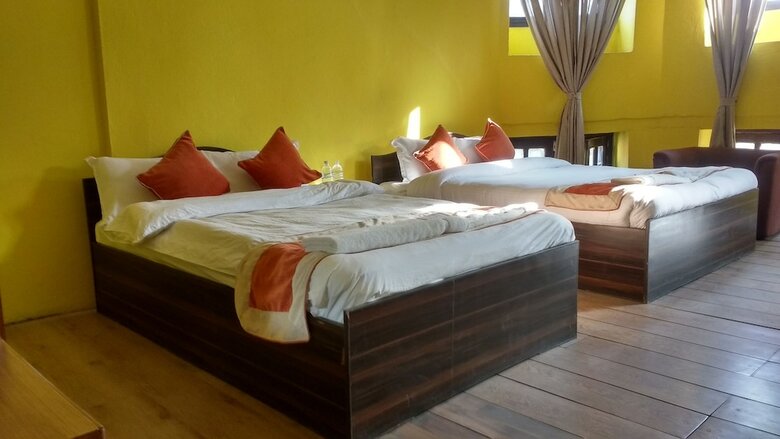 Yellow Durbar Apartment And Lounge
