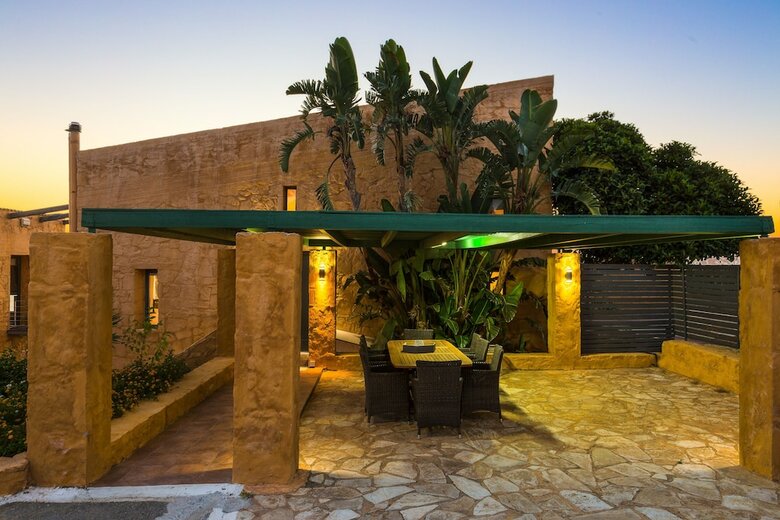 Yellow Dream Villas