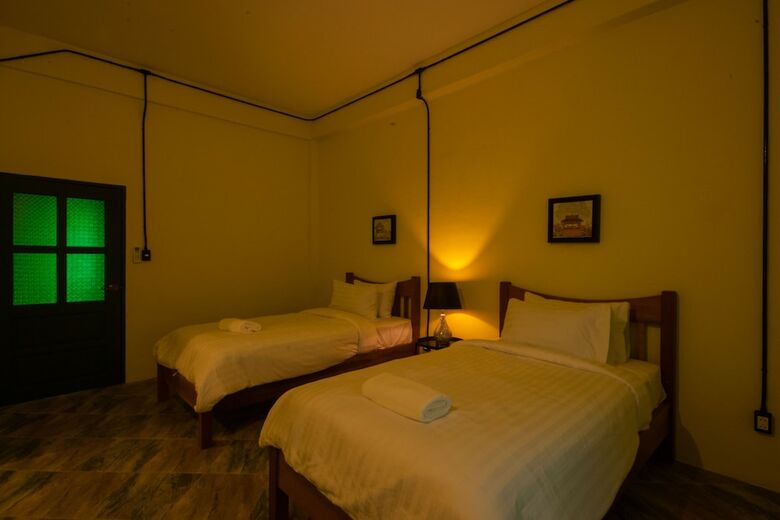 Hotel Moracazo Khaolak