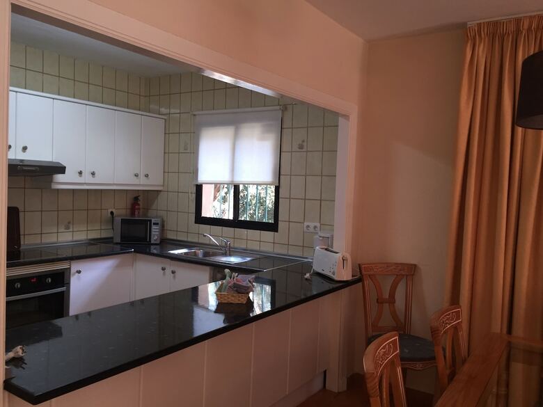 Villas Marbesa Club