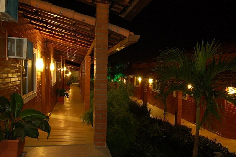 Palmier Hotel & Conven��es