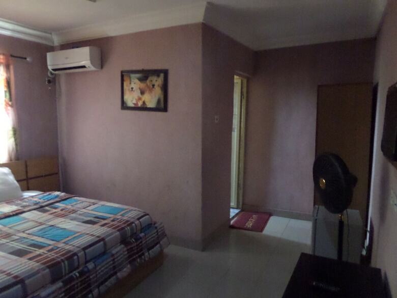Fatty K Hotel And Suites