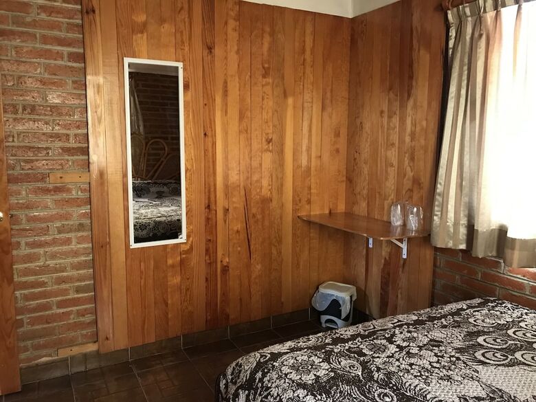 Hotel Caba�a Quetzaly