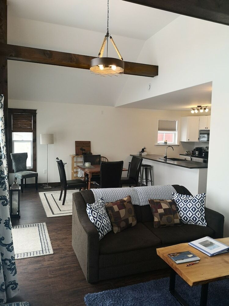 Stay In Gros Morne