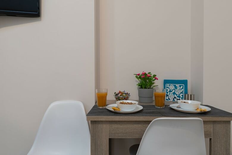 Alekos Lux Apartments