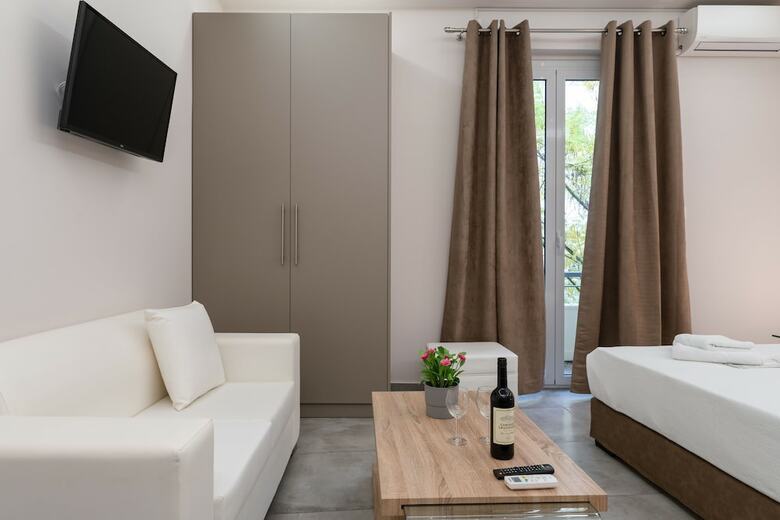 Alekos Lux Apartments