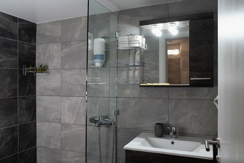 Alekos Lux Apartments