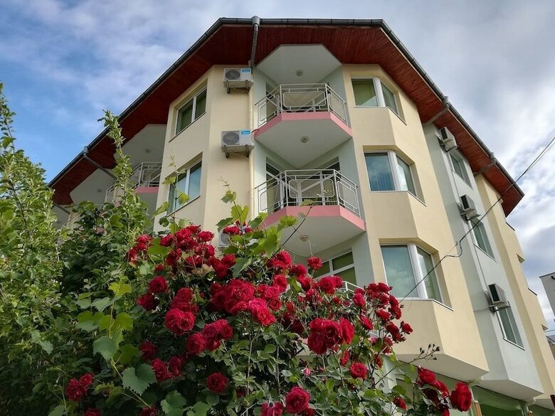 Hotel Crystal
