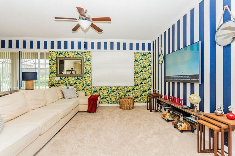 Spacious Fun Home Next To Disney Cg1443