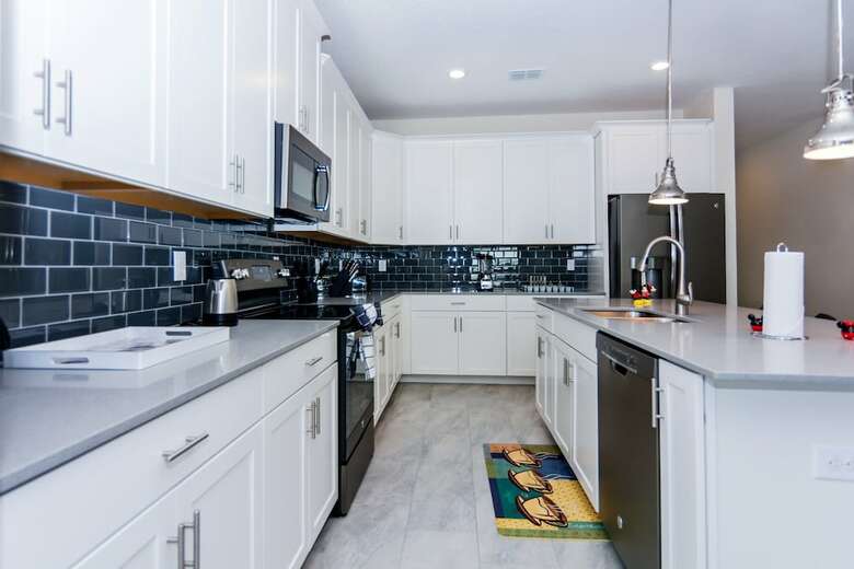 Amazing Vacation Mickey Home Cg1593