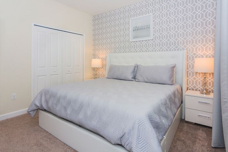 Amazing Vacation Mickey Home Cg1593