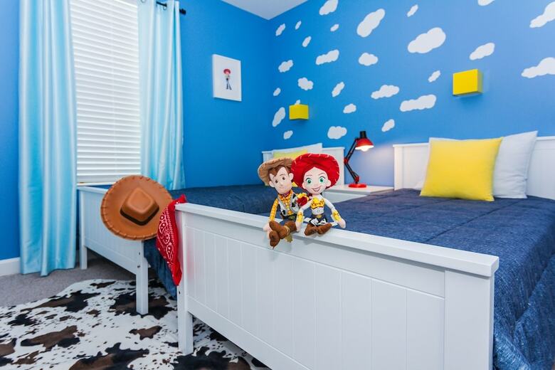 Amazing Vacation Mickey Home Cg1593
