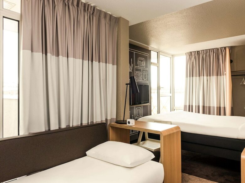 Hotel Ibis Paris Place D'italie 13th