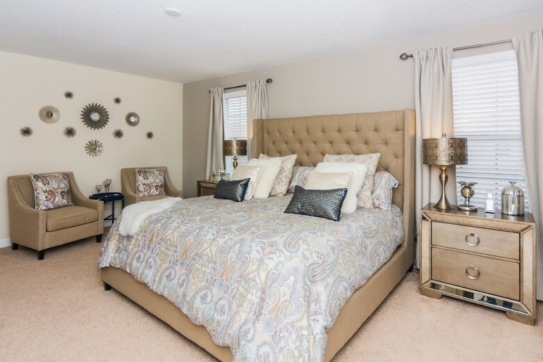 Stunning Home Next To Disney Cg1432