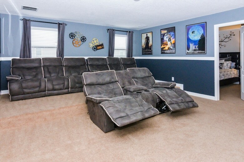 Stunning Home Next To Disney Cg1432