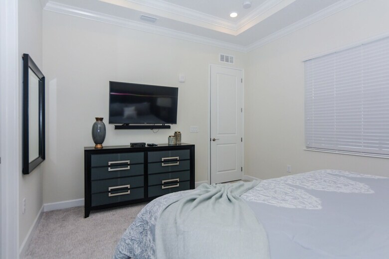 Top Deluxe Apartment At Storey Lake 264415