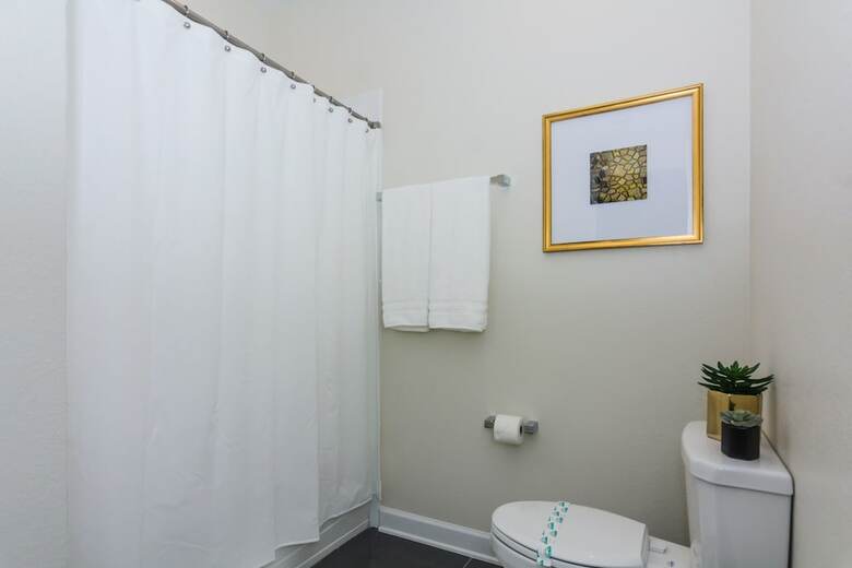 Top Deluxe Apartment At Storey Lake 264415