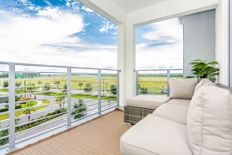 Top Deluxe Apartment At Storey Lake 264415