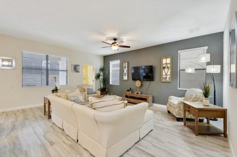 Charming Mickey Vacation Home Cg1516