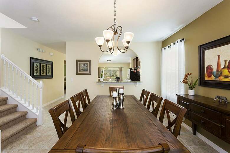 Spacious Vacation Home With Pool Tw2825