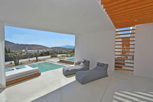 Villa Tinos Blend Suites