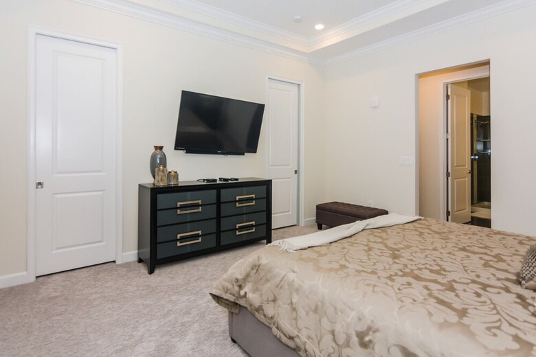Top Deluxe Apartment At Storey Lake 262817