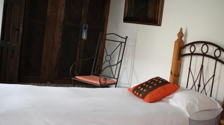 Hostal Habitaciones Sajorami Beach
