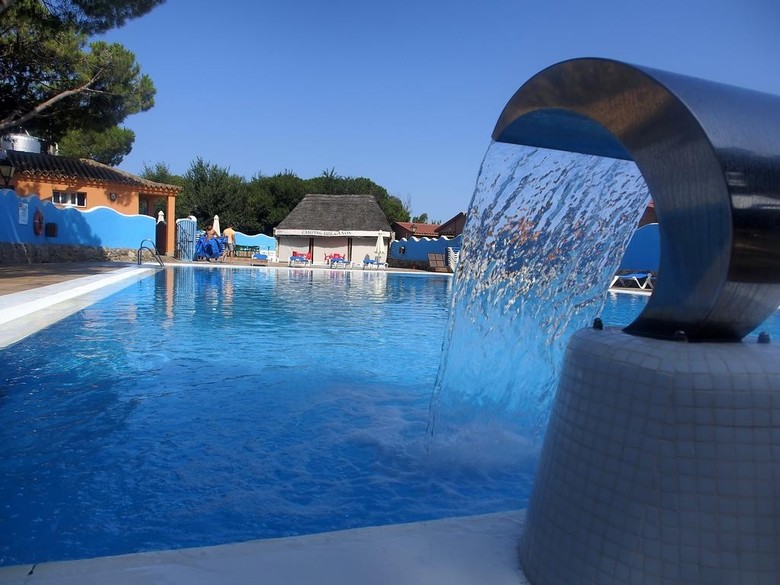 Bungalows Camping Ca�os De Meca