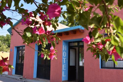 Hotel Aguazul