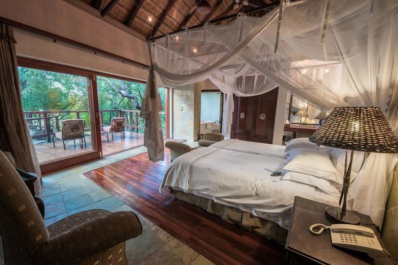 Posada Shumbalala Game Lodge