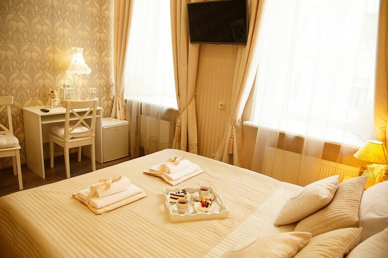 Hotel Silver Sphere Inn