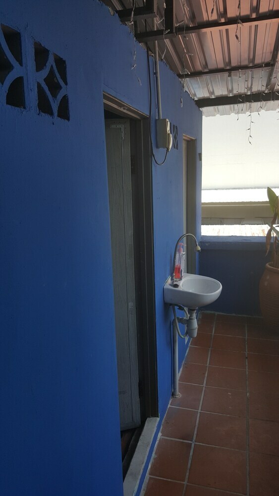 Hostal Bahari Twenty8