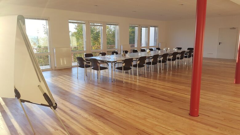 Hotel Seminar- Und G�stehaus Burghof Stauf