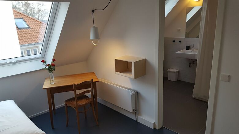 Hotel Seminar- Und G�stehaus Burghof Stauf