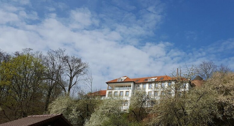 Hotel Seminar- Und G�stehaus Burghof Stauf