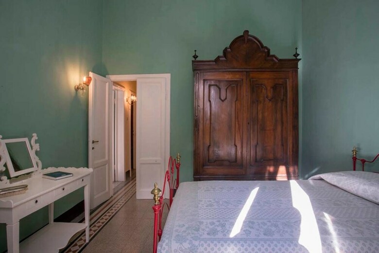 Villa Carola