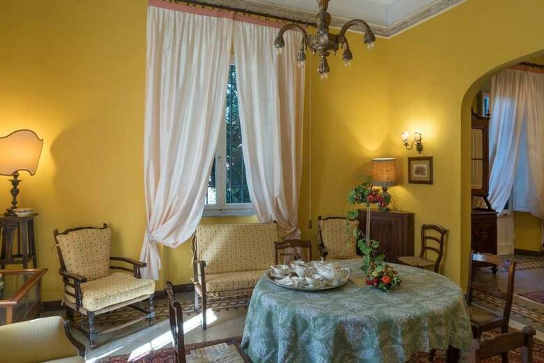 Villa Carola
