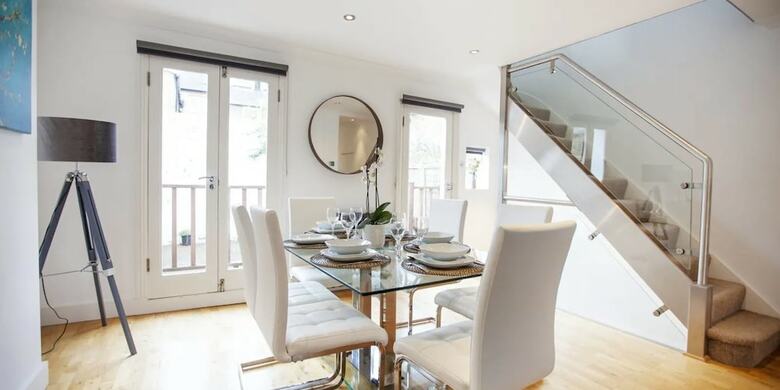 Apartamentos Town House