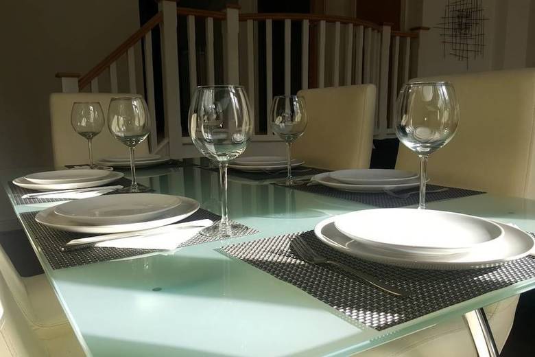Apartamentos Mary Price Close
