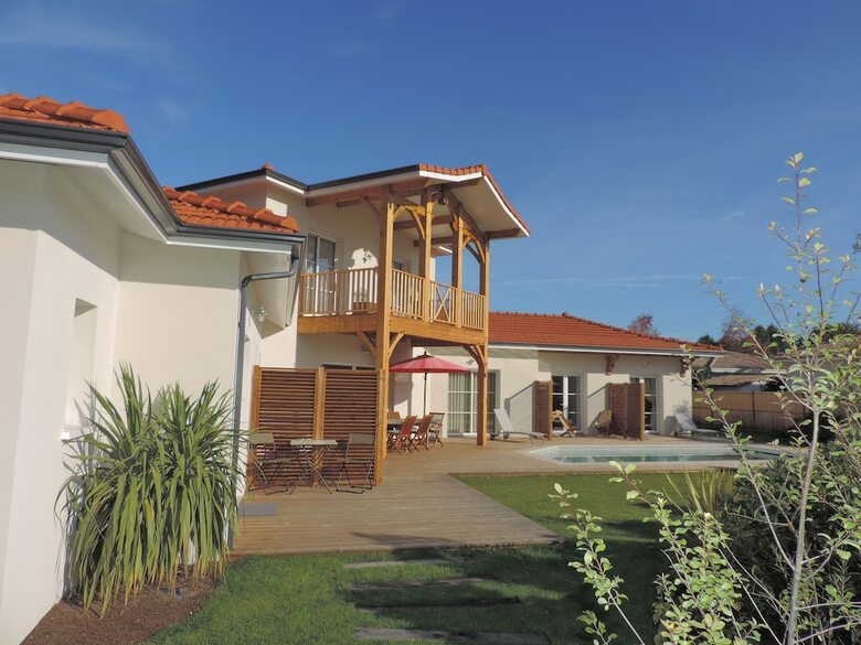 Hotel La Lisi�re Du B�tey